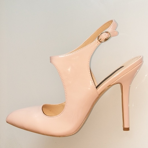 Beautiful ballerina pink patent leather heels - Picture 5 of 6